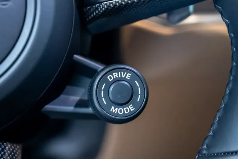 Porsche Cayenne din 2024 cu 1.532 km - oferta POR105332 - foto 9