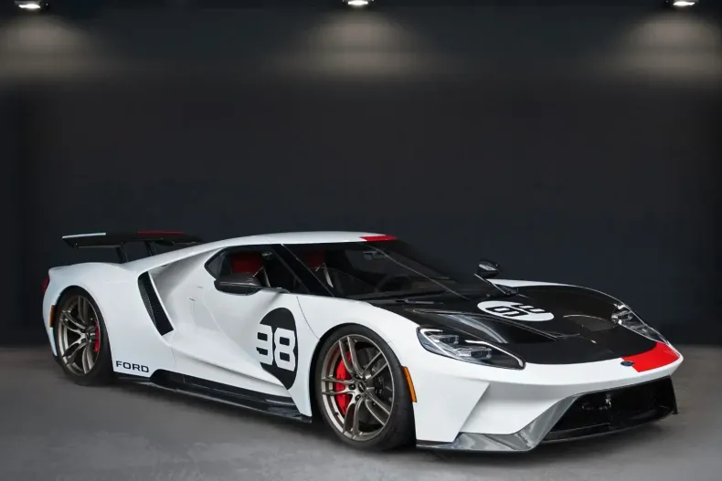 Ford GT din 2022 cu 1.250 km - oferta FOR105334 - foto 5