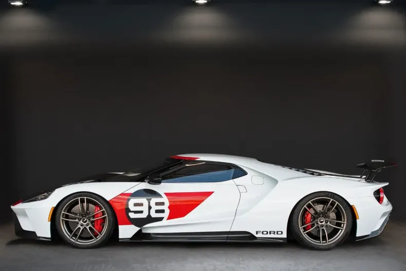 Ford GT din 2022 cu 1.250 km - oferta FOR105334 - foto 17