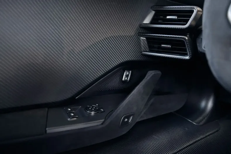 Ford GT din 2022 cu 1.250 km - oferta FOR105334 - foto 25