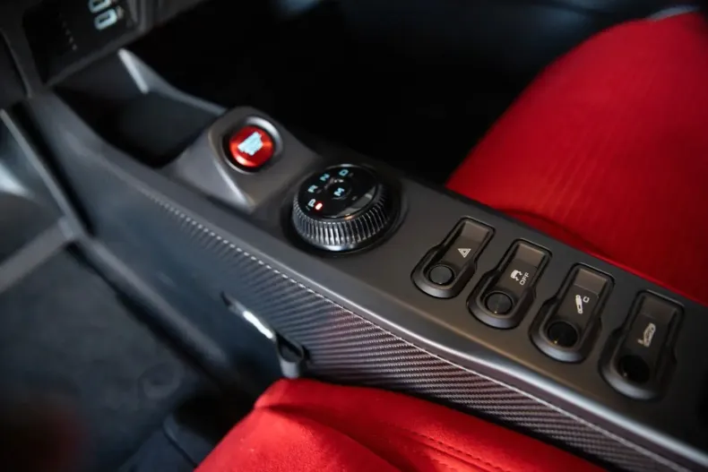 Ford GT din 2022 cu 1.250 km - oferta FOR105334 - foto 29