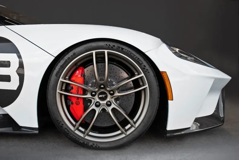 Ford GT din 2022 cu 1.250 km - oferta FOR105334 - foto 34