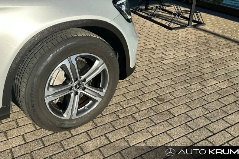 Mercedes-Benz GLC 300 din 2020 cu 22.680 km - oferta MER105335 - foto 5