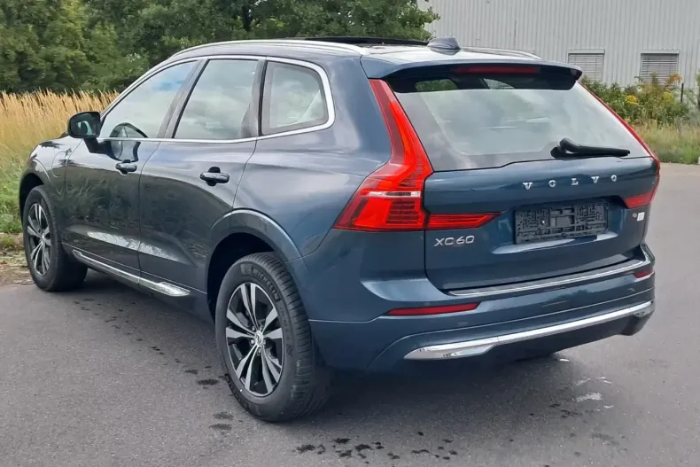 Volvo XC60 din 2022 cu 85.000 km - oferta VOL105340 - foto 2