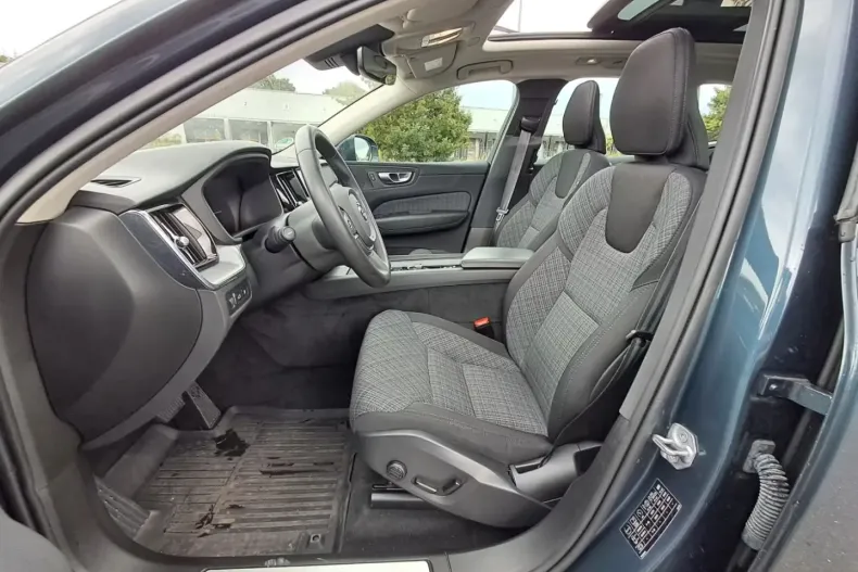 Volvo XC60 din 2022 cu 85.000 km - oferta VOL105340 - foto 5