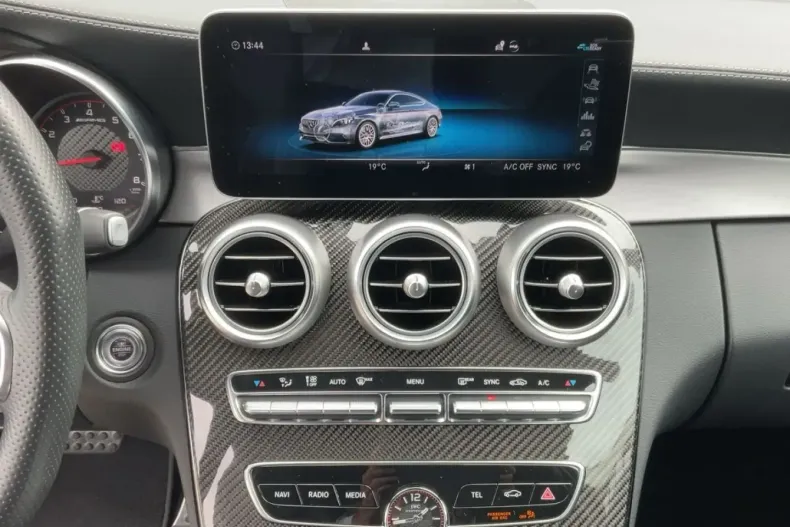 Mercedes-Benz C 63 AMG din 2020 cu 31.200 km - oferta MER105341 - foto 10