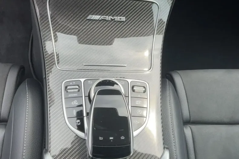 Mercedes-Benz C 63 AMG din 2020 cu 31.200 km - oferta MER105341 - foto 12