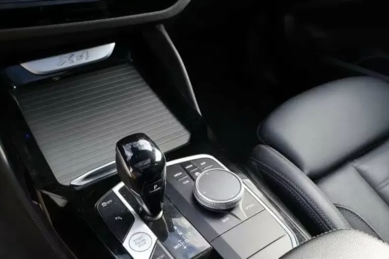 BMW X4 din 2023 cu 84.700 km - oferta BMW105342 - foto 6