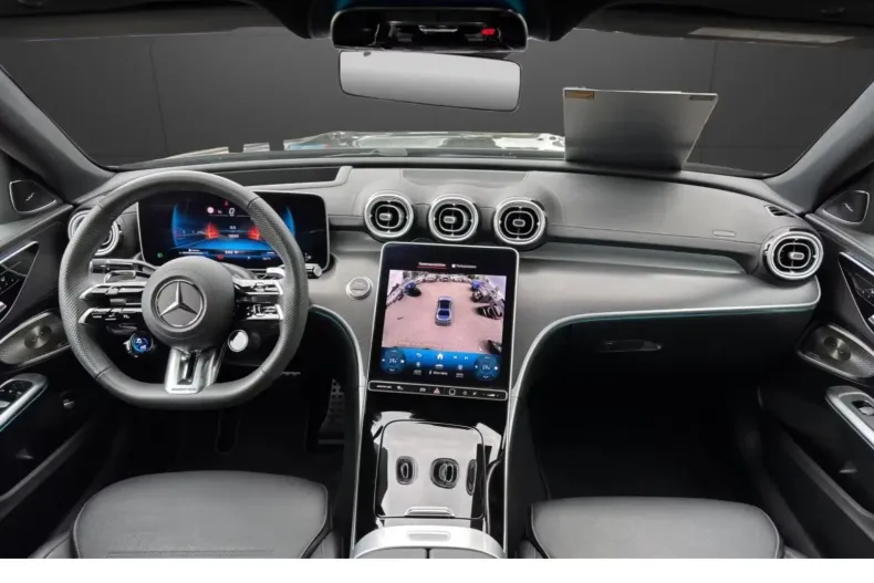 Mercedes-Benz C 43 AMG din 2024 cu 18.300 km - oferta MER105344 - foto 5