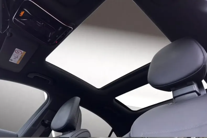 Mercedes-Benz C 43 AMG din 2024 cu 18.300 km - oferta MER105344 - foto 9