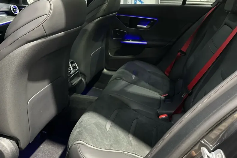 Mercedes-Benz C 43 AMG din 2024 cu 17.260 km - oferta MER105345 - foto 11