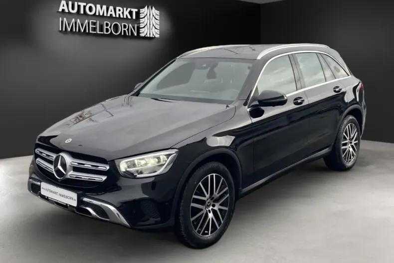 Mercedes-Benz GLC 300 din 2021 cu 34.614 km - oferta MER105346 - foto 1