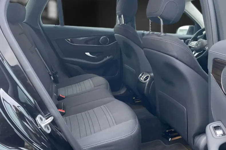 Mercedes-Benz GLC 300 din 2021 cu 34.614 km - oferta MER105346 - foto 12