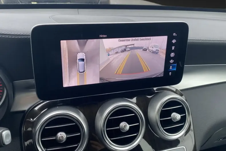 Mercedes-Benz GLC 300 din 2021 cu 34.614 km - oferta MER105346 - foto 14