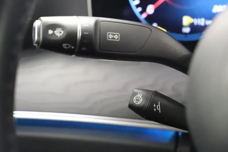 Mercedes-Benz CLS 450 din 2022 cu 54.021 km - oferta MER105350 - foto 30