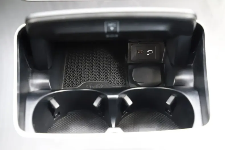 Mercedes-Benz CLS 450 din 2022 cu 54.021 km - oferta MER105350 - foto 31