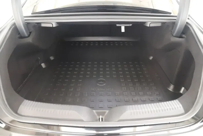 Mercedes-Benz CLS 450 din 2022 cu 54.021 km - oferta MER105350 - foto 48