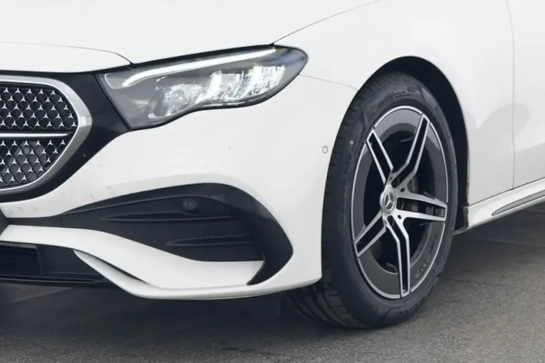 Mercedes-Benz E 200 din 2024 cu 33.498 km - oferta MER105354 - foto 2