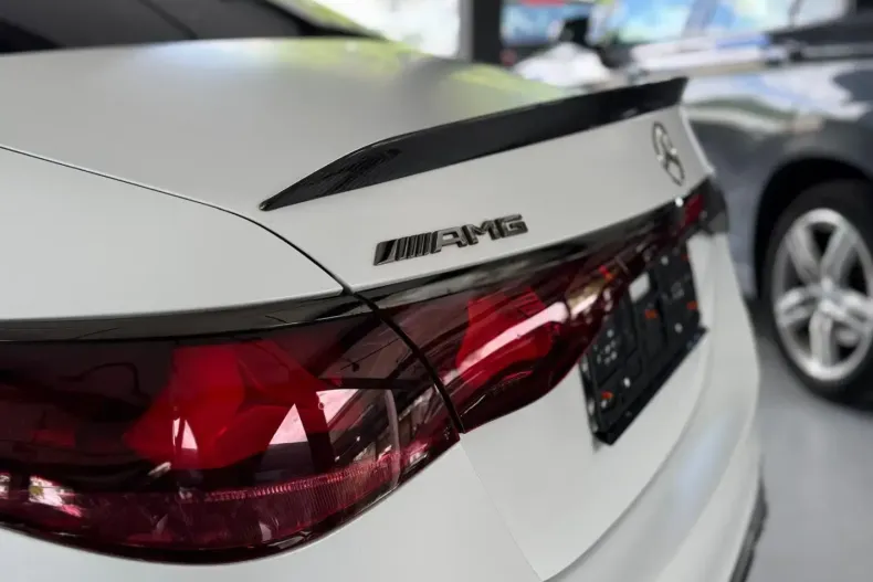 Mercedes-Benz E 53 AMG din 2024 cu 8.900 km - oferta MER105363 - foto 8