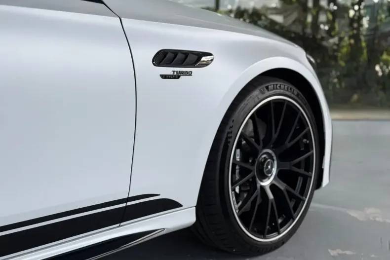 Mercedes-Benz E 53 AMG din 2024 cu 8.900 km - oferta MER105363 - foto 9