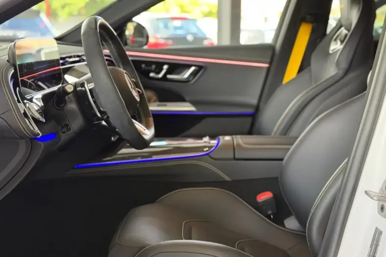 Mercedes-Benz E 53 AMG din 2024 cu 8.900 km - oferta MER105363 - foto 12