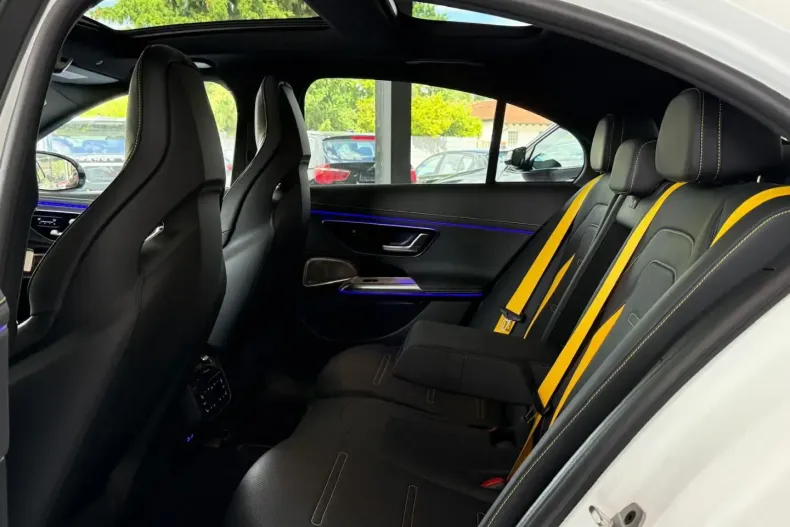 Mercedes-Benz E 53 AMG din 2024 cu 8.900 km - oferta MER105363 - foto 18