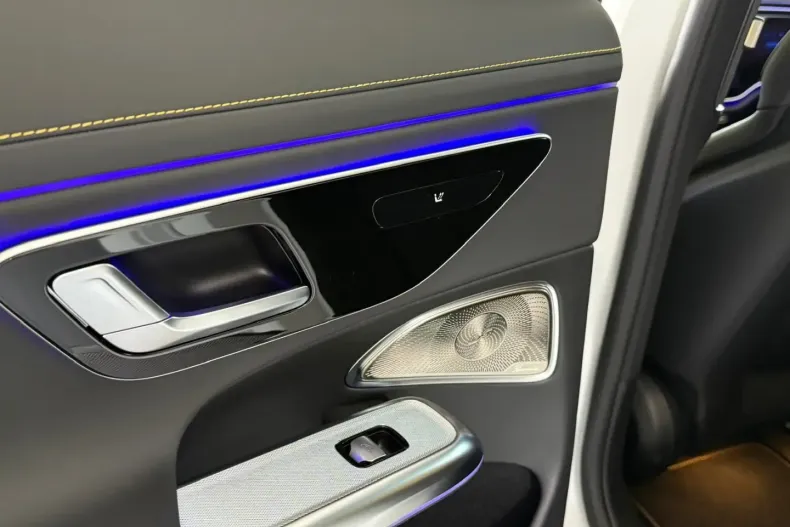 Mercedes-Benz E 53 AMG din 2024 cu 8.900 km - oferta MER105363 - foto 26