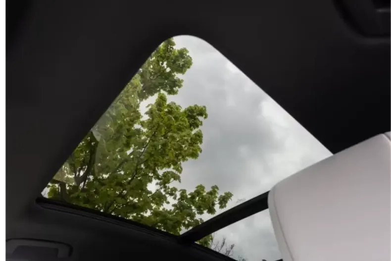 Porsche Macan din 2025 cu 9.900 km - oferta POR105364 - foto 9