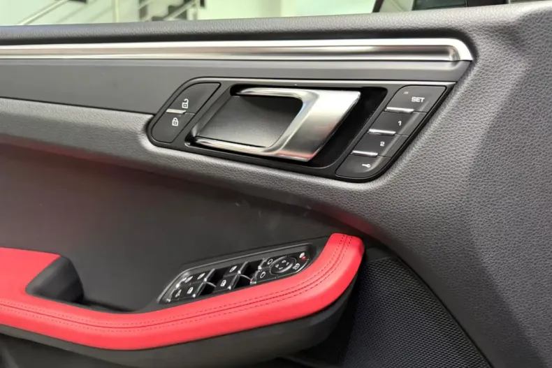 Porsche Macan din 2025 cu 20 km - oferta POR105366 - foto 6