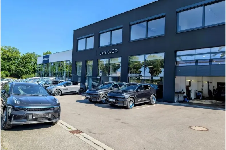 Lynk&Co 01 din 2023 cu 18.070 km - oferta LYN105373 - foto 8