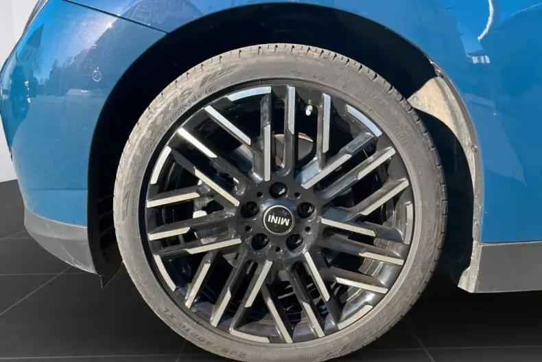 MINI Cooper SE din 2024 cu 13.537 km - oferta MIN105374 - foto 20