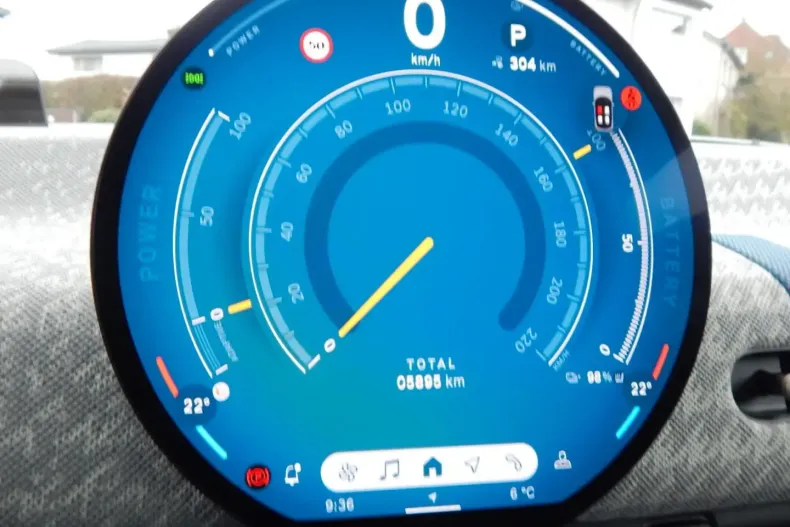 MINI Cooper SE din 2024 cu 13.537 km - oferta MIN105374 - foto 26