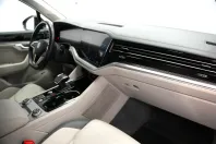 Volkswagen Touareg din 2023 cu 45.000 km - oferta VOL105378 - foto 10