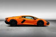 Lamborghini Revuelto din 2024 cu 5.945 km - oferta LAM105387 - foto 2