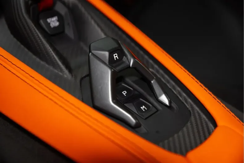 Lamborghini Revuelto din 2024 cu 5.945 km - oferta LAM105387 - foto 29