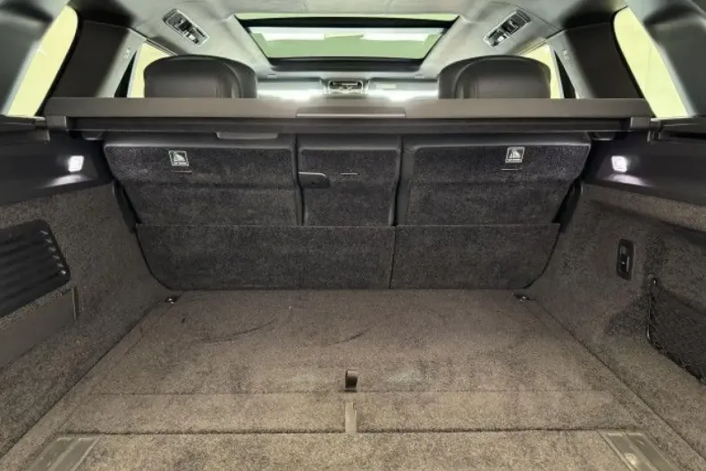 Land Rover Range Rover din 2024 cu 34.300 km - oferta LAN105390 - foto 16