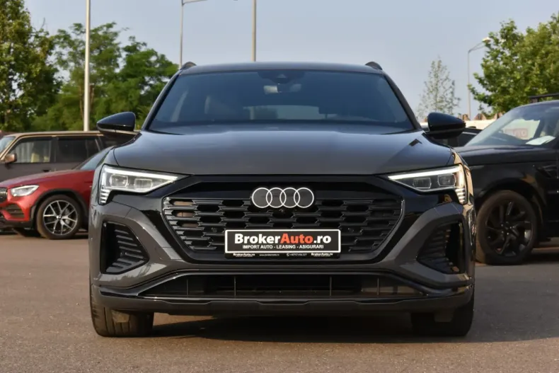 Audi Q8 e-tron din 2023 cu 39.280 km - oferta AUD105393 - foto 6