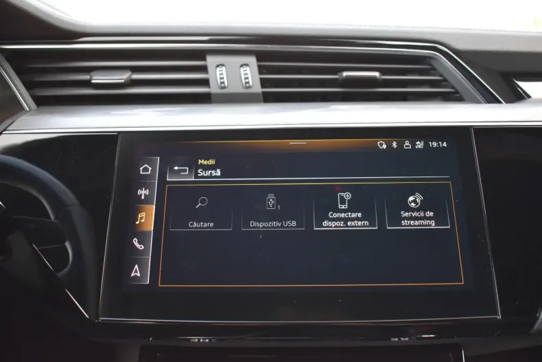 Audi Q8 e-tron din 2023 cu 39.280 km - oferta AUD105393 - foto 14