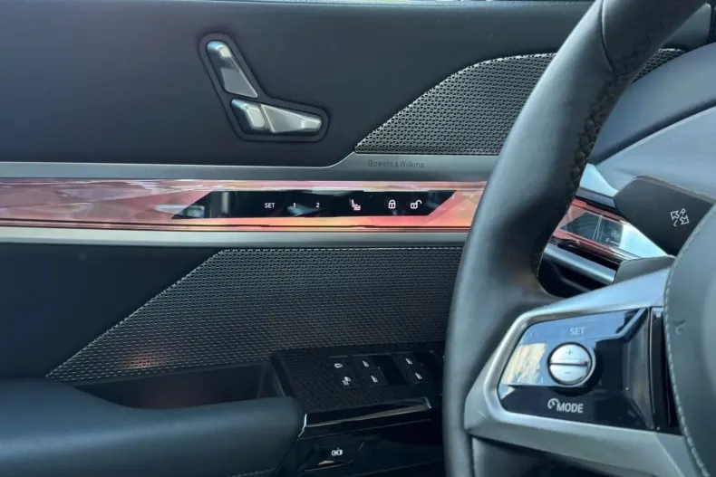 BMW 740 din 2024 cu 32.300 km - oferta BMW105395 - foto 11