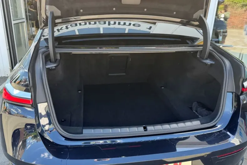 BMW 740 din 2024 cu 32.300 km - oferta BMW105395 - foto 17