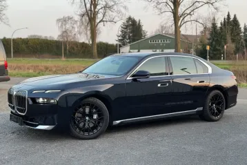 BMW 740 din 2023 - oferta BMW105396