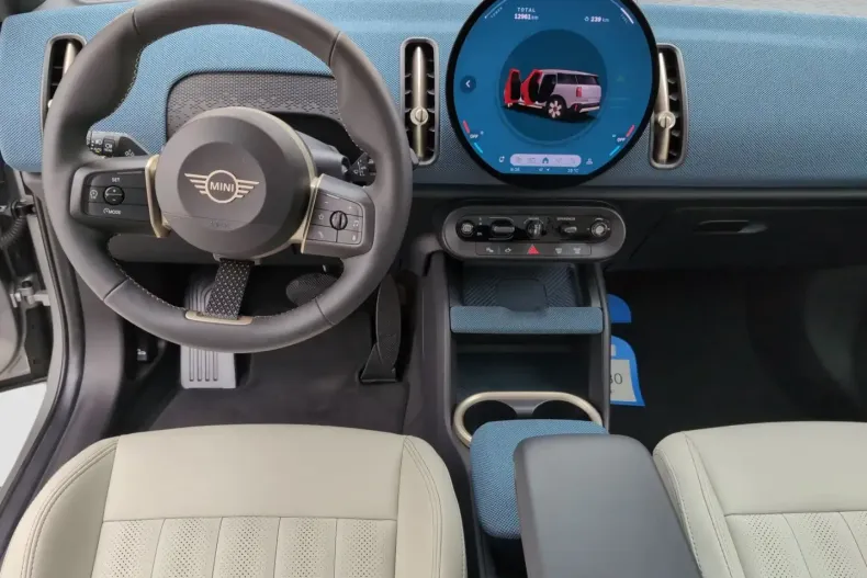 MINI Cooper S Countryman din 2024 cu 12.500 km - oferta MIN105397 - foto 2
