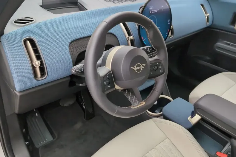 MINI Cooper S Countryman din 2024 cu 12.500 km - oferta MIN105397 - foto 8