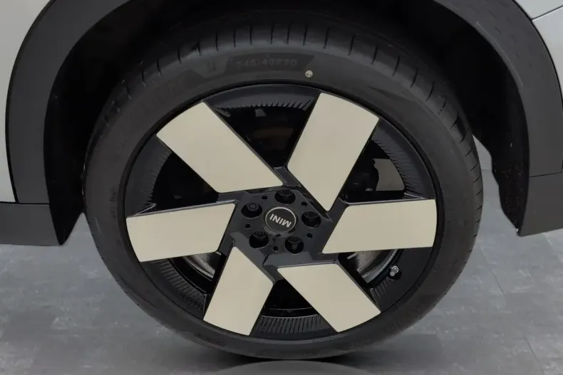 MINI Cooper S Countryman din 2024 cu 12.500 km - oferta MIN105397 - foto 13