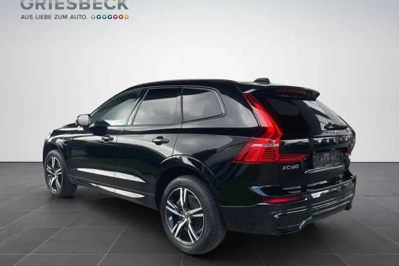 Volvo XC60 din 2022 cu 46.770 km - oferta VOL105399 - foto 3