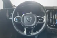 Volvo XC60 din 2022 cu 46.770 km - oferta VOL105399 - foto 10