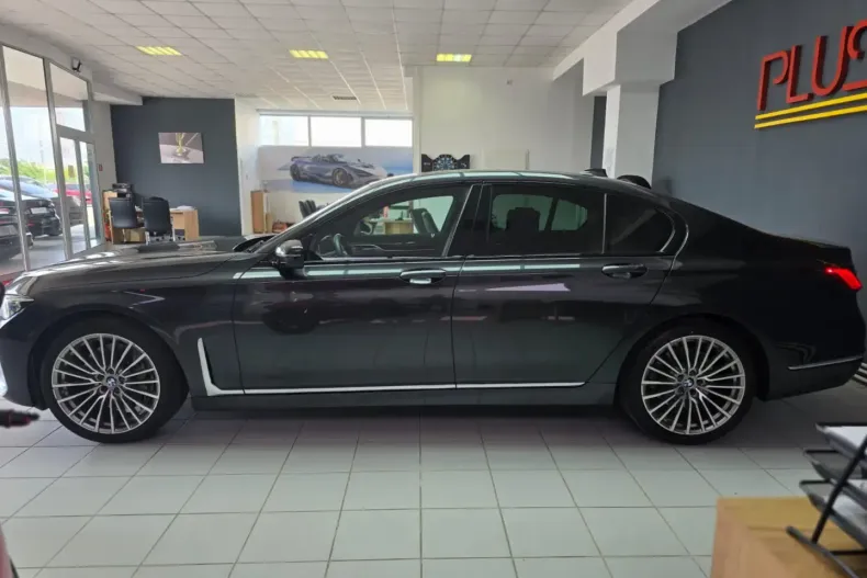BMW 740 din 2022 cu 51.800 km - oferta BMW105401 - foto 9