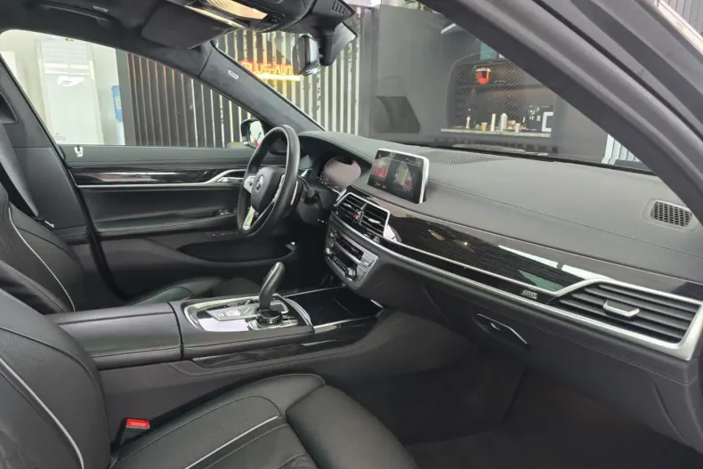 BMW 740 din 2022 cu 51.800 km - oferta BMW105401 - foto 14