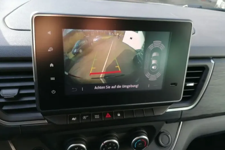 Renault Trafic din 2023 cu 18.136 km - oferta REN105403 - foto 14