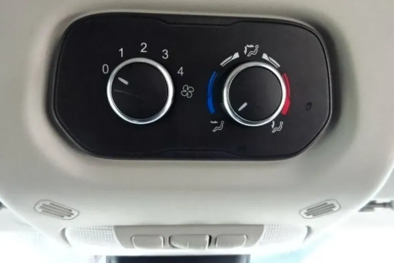 Ford Transit din 2021 cu 87.130 km - oferta FOR105405 - foto 17